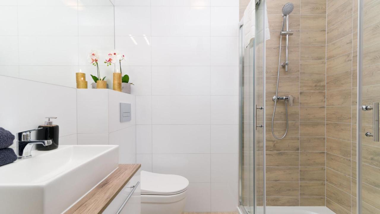 Apartamenty Lambert Ustronie Morskie Buitenkant foto